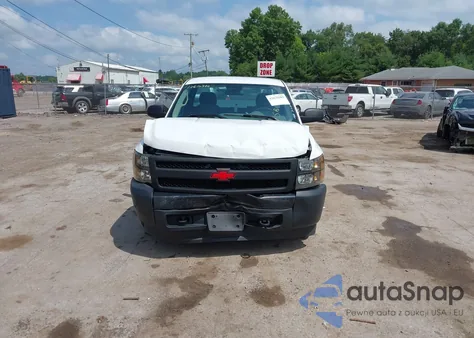 2008 Chevrolet Silverado Work Truck z USA, uszkodzony, nr VIN 1GCEC14CX8Z164130